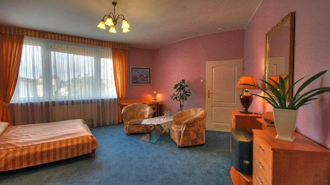 Hotel Komeda Ostrów Wielkopolski Rom bilde